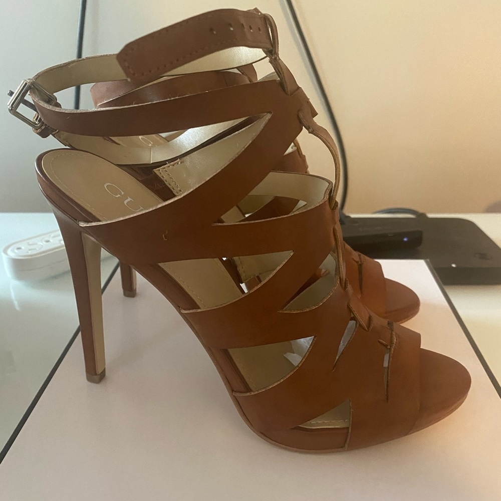 Guess Woman’s Heels